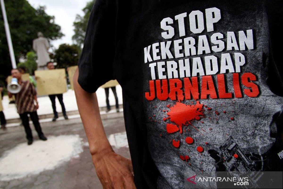 Tolak-Kekerasan-Wartawan-250214-nov-5-1